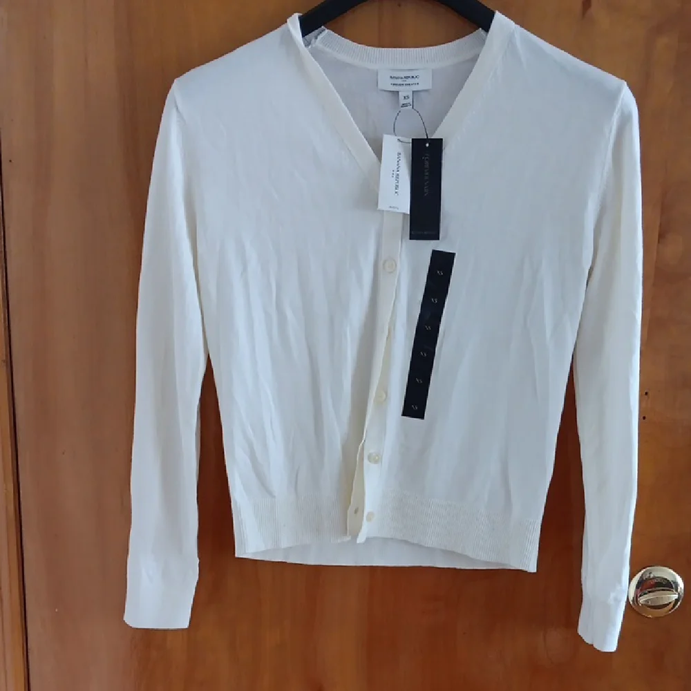 Banana Republic Off-White Button-Up Cardigan - Picture 1 of 4